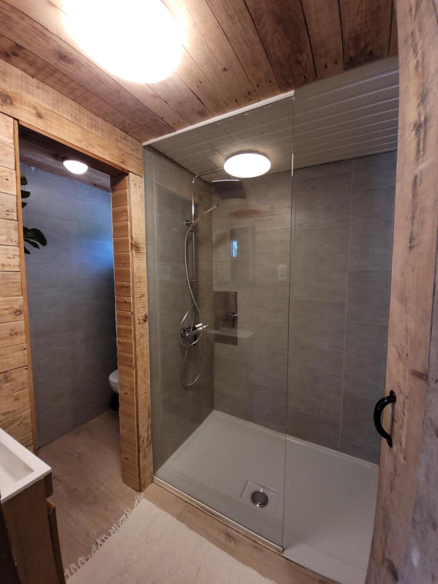 Rustig Gelegen Chalet Solvo Met Terras Aan Het Water Geel Bagian luar foto